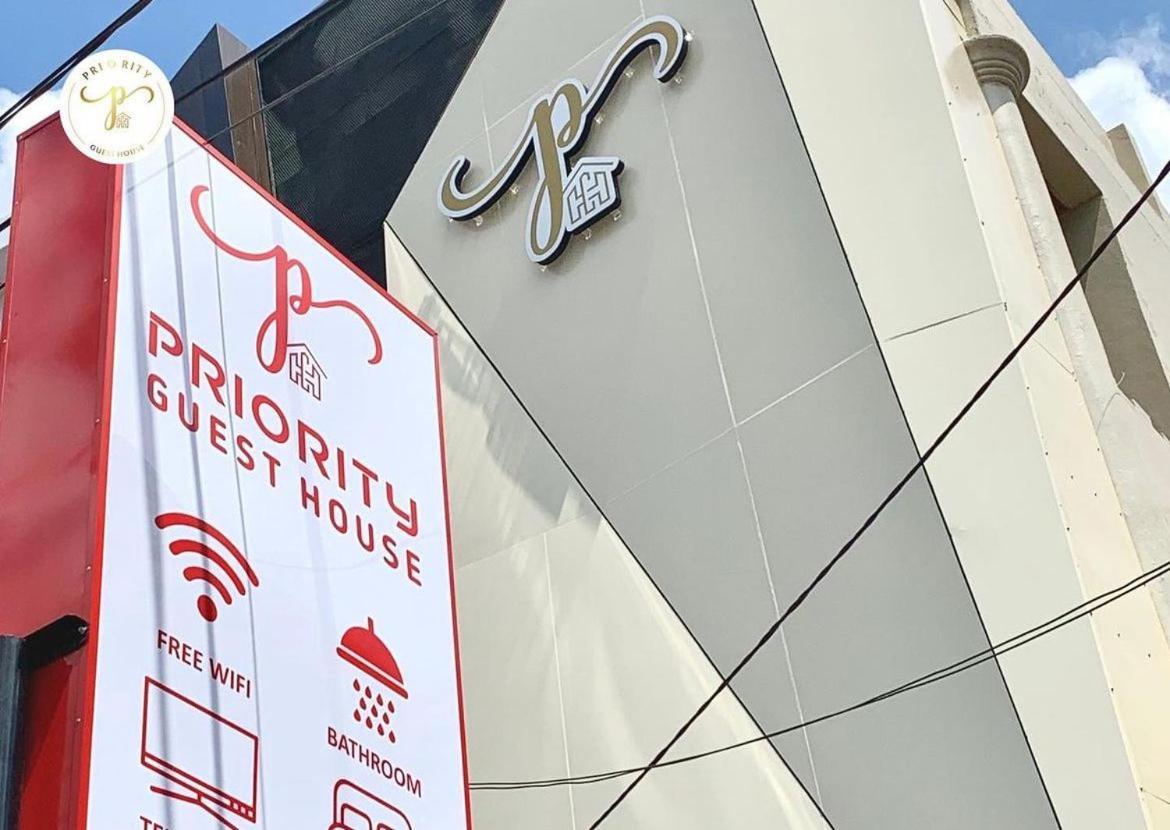 Priority Guest House Samarinda Dış mekan fotoğraf