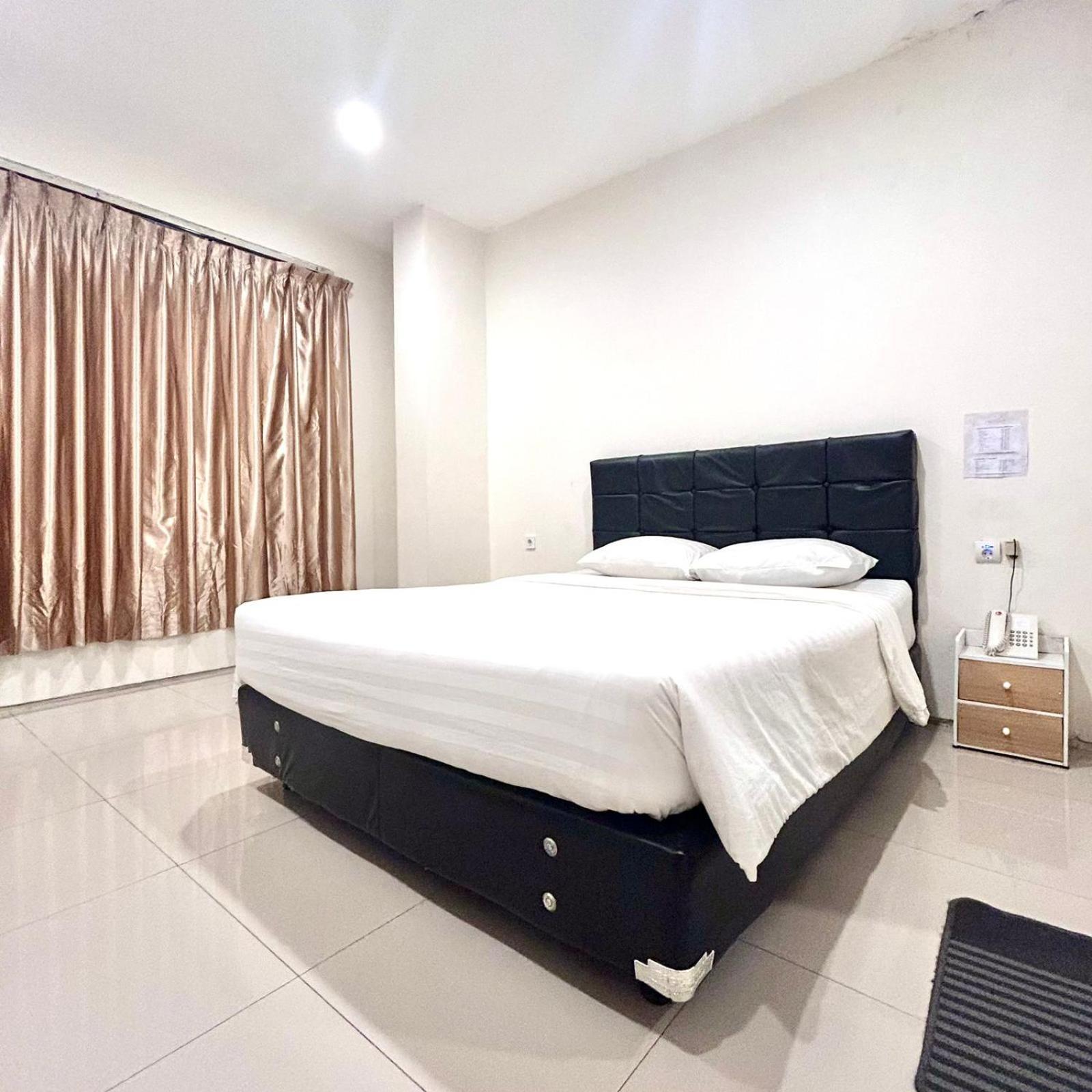 Priority Guest House Samarinda Dış mekan fotoğraf